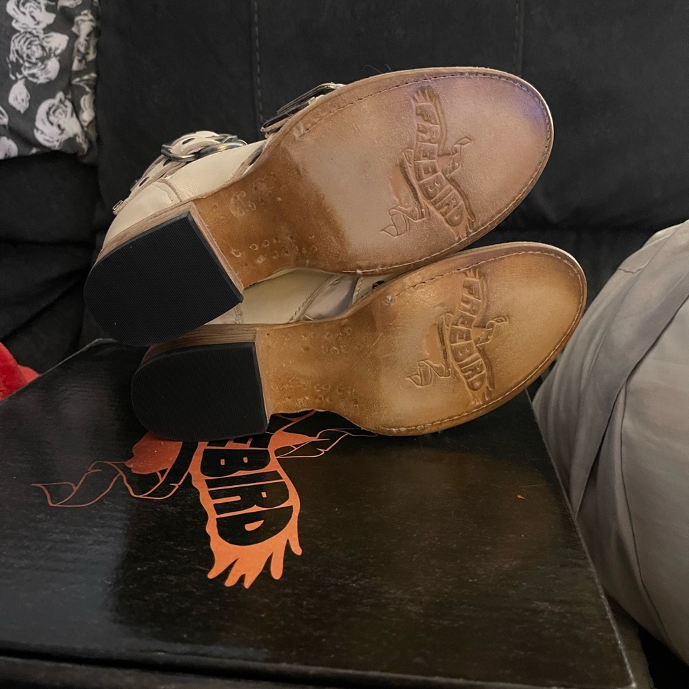 Freebird beige grace size 6 - Picture 3 of 3